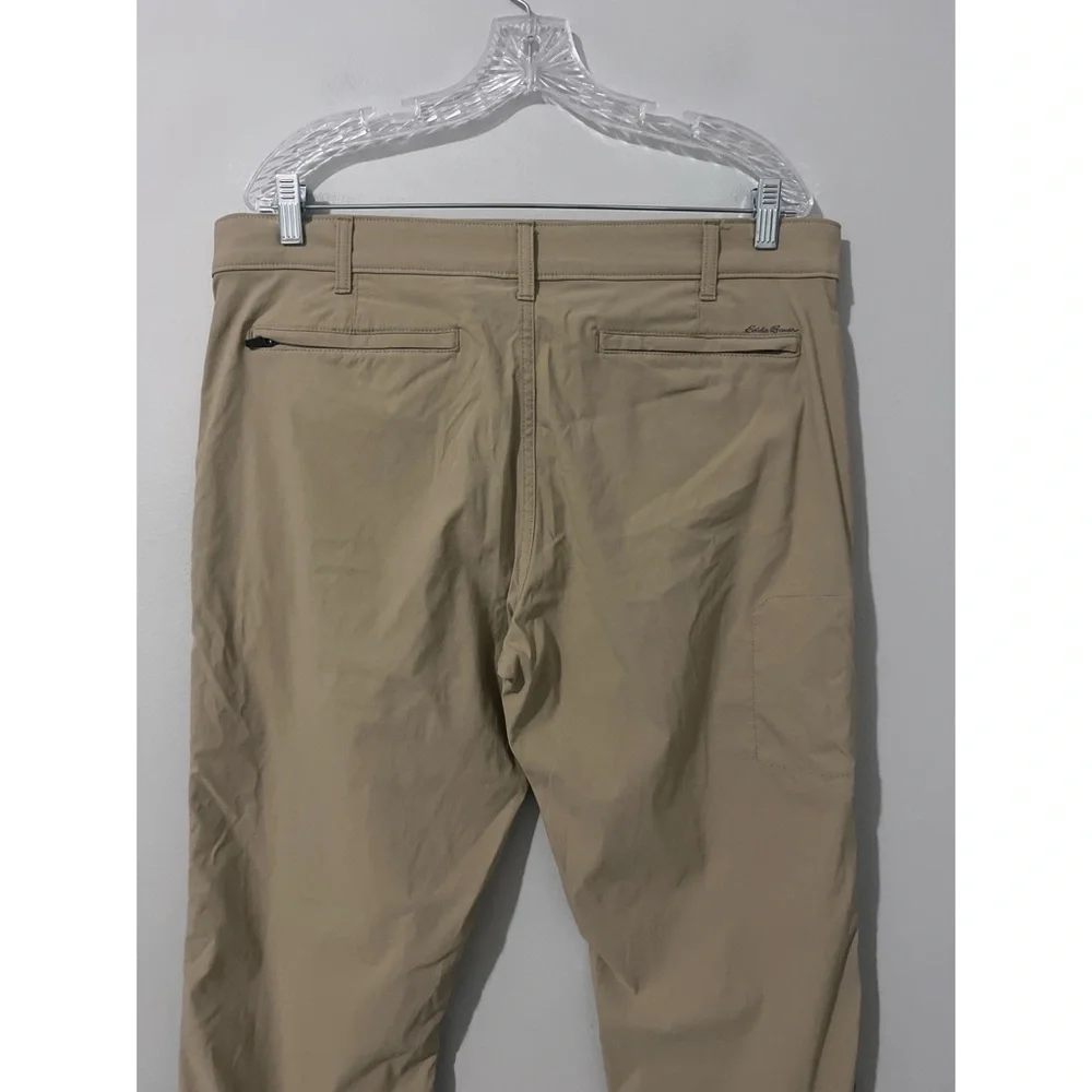 Eddie Bauer Pants Men’s 36x33 Travex Horizon Chino Performance Hiking Outdoors - Picture 7 of 17